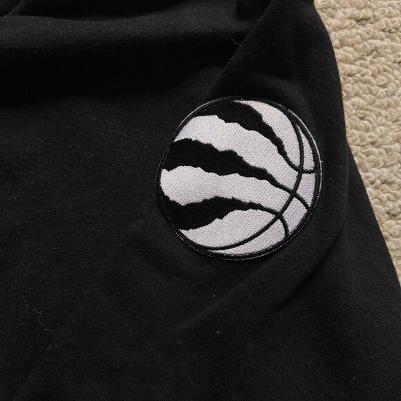 Peace Collective x Toronto Raptors Crewneck - Medium - Picture 6 of 6